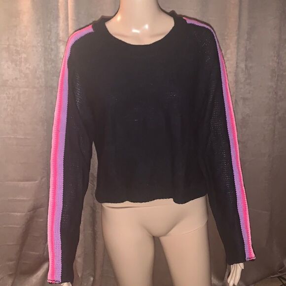Vintage Sweater   - Picture 1 of 7
